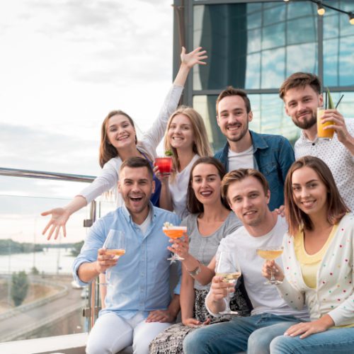 Imprezy integracyjne w mieście – jak je urządzić?